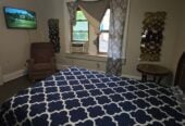 Spacious and comfortable private room available for $145 weekly or $550 monthly (Room ID: MT-G5G1SM8)